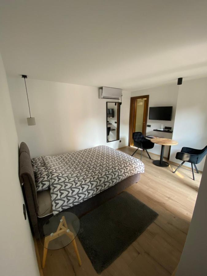 Apartment Nevena 3 Belgrad Exterior foto